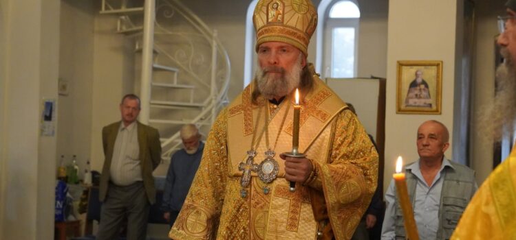 Всенощное бдение в канун Недели 20-й по Пятидесятнице и дня памяти святителей Московских и мученицы Мамелхвы Персидской